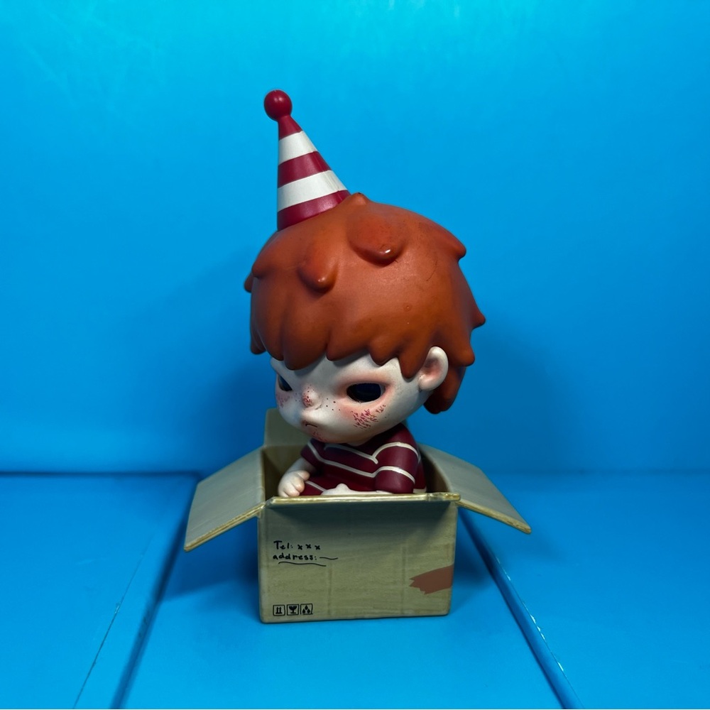 Pop Mart - Hirono - The Other One - Nowhere Safe Figure - Picture 2 of 9